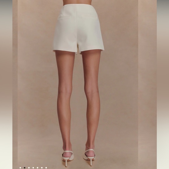 Meshki Alix Suiting Mini Skort - Picture 2 of 11